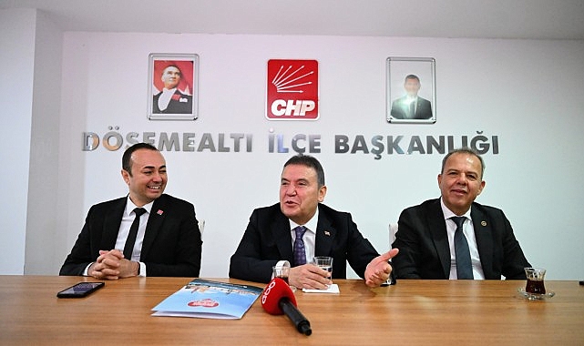 Başkan Muhittin Böcek Döşemealtı’nı ziyaret etti