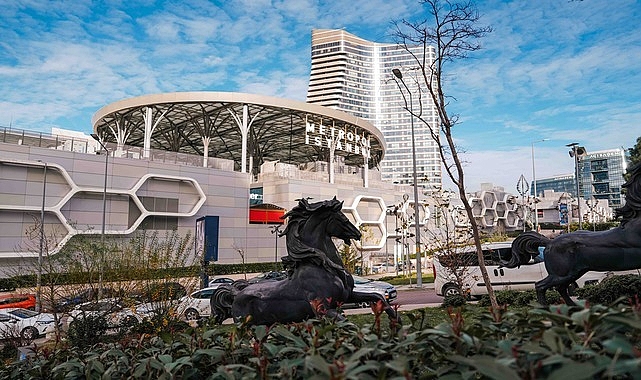 Metropol İstanbul’da alışverişten iftara, her anı dolu dolu yaşayın