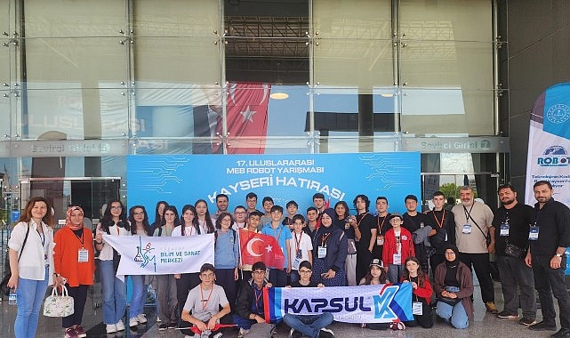 Kapsül Teknoloji Platformu’ndan MEB Robot Yarışması’nda 6 Derece Birden