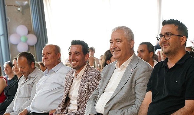 Kemalpaşa Belediyesi Gündüz Bakımevlerinde Yıl Sonu Coşkusu