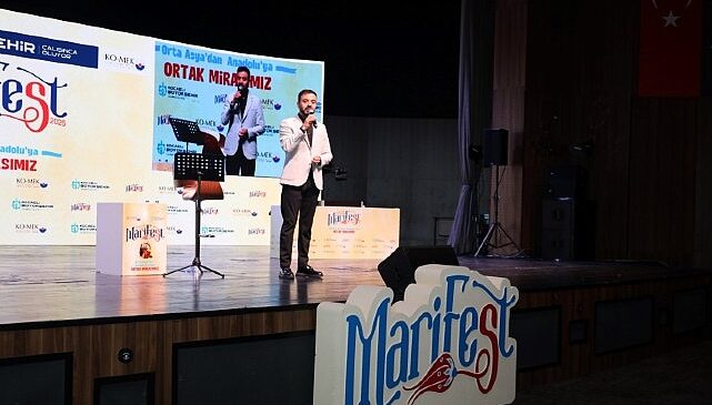 MARİFEST25’te kum ve şiir rüzgarı
