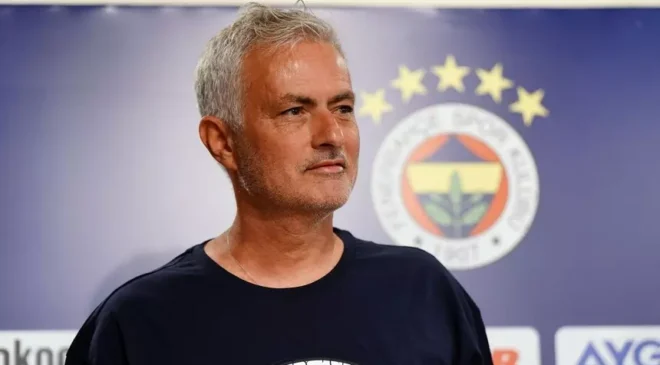 Mourinho’dan A Bola’ya sitemli “transfer listesi” çıkışı: “Açıkçası bir liste olduğunu düşünmüyorum”