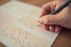 Okullarda Yazılı Sınav Sistemi Değişiyor: Sorular Yapay Zekadan