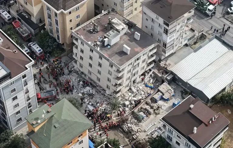 Maltepe’de Çöken Binanın Beton Örneklerinden Deniz Kabuğu Çıktı